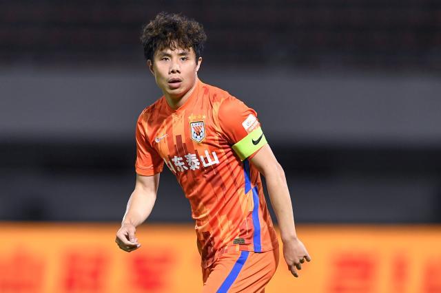 无关键词-蒿俊闵合练等待复出 广州队要擒虎逃离降级区?